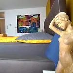 Waldeslust Warmbad Mit Balkon Und Privatem Parkplatz דירה *
