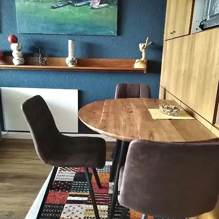 Appartamento Waldeslust Warmbad Mit Balkon Und Privatem Parkplatz