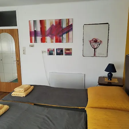 Waldeslust Warmbad Mit Balkon Und Privatem Parkplatz Villach