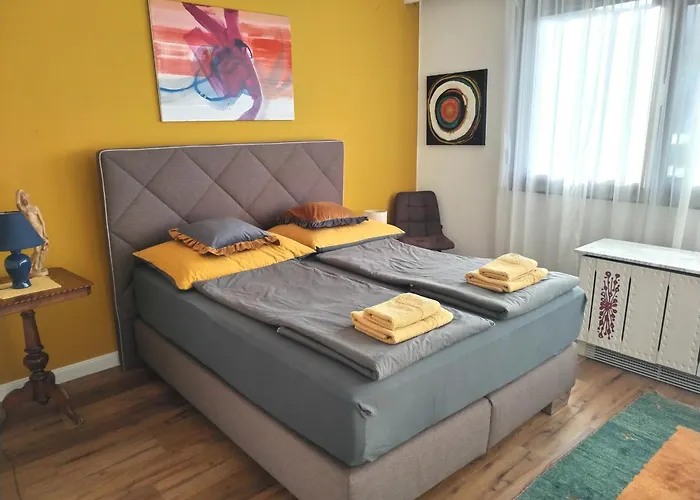 Waldeslust Warmbad Mit Balkon Und Privatem Parkplatz Apartament Villach