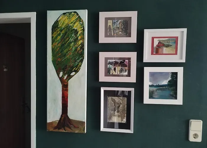 Waldeslust Warmbad Mit Balkon Und Privatem Parkplatz * Villach